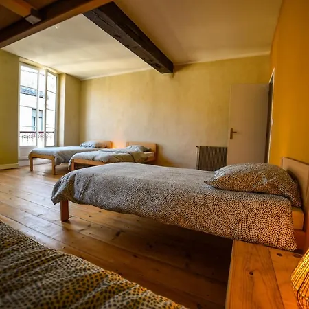 Amani Hostel *