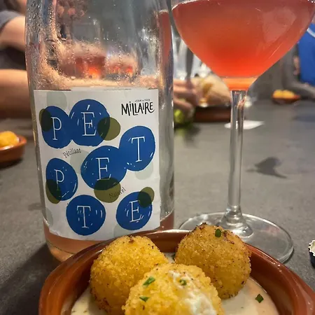 Хостел Amani *